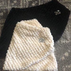 Elegant shoulder pullover wrap in Ivory and Black.